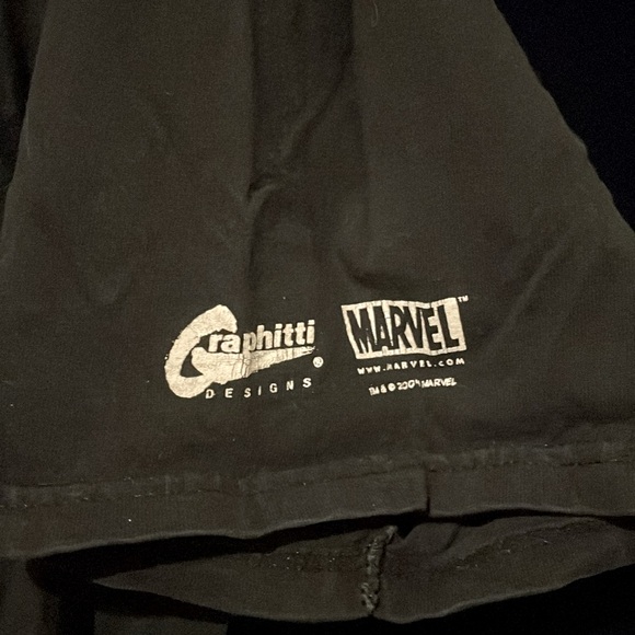 Graphitti Designs Vintage Marvel Punisher T-Shirt - Picture 2 of 3